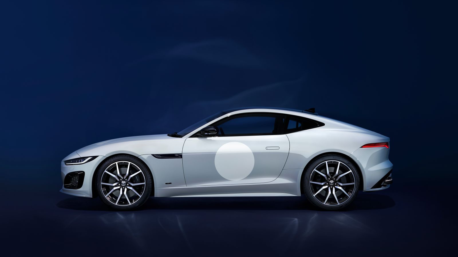 006 Jag F