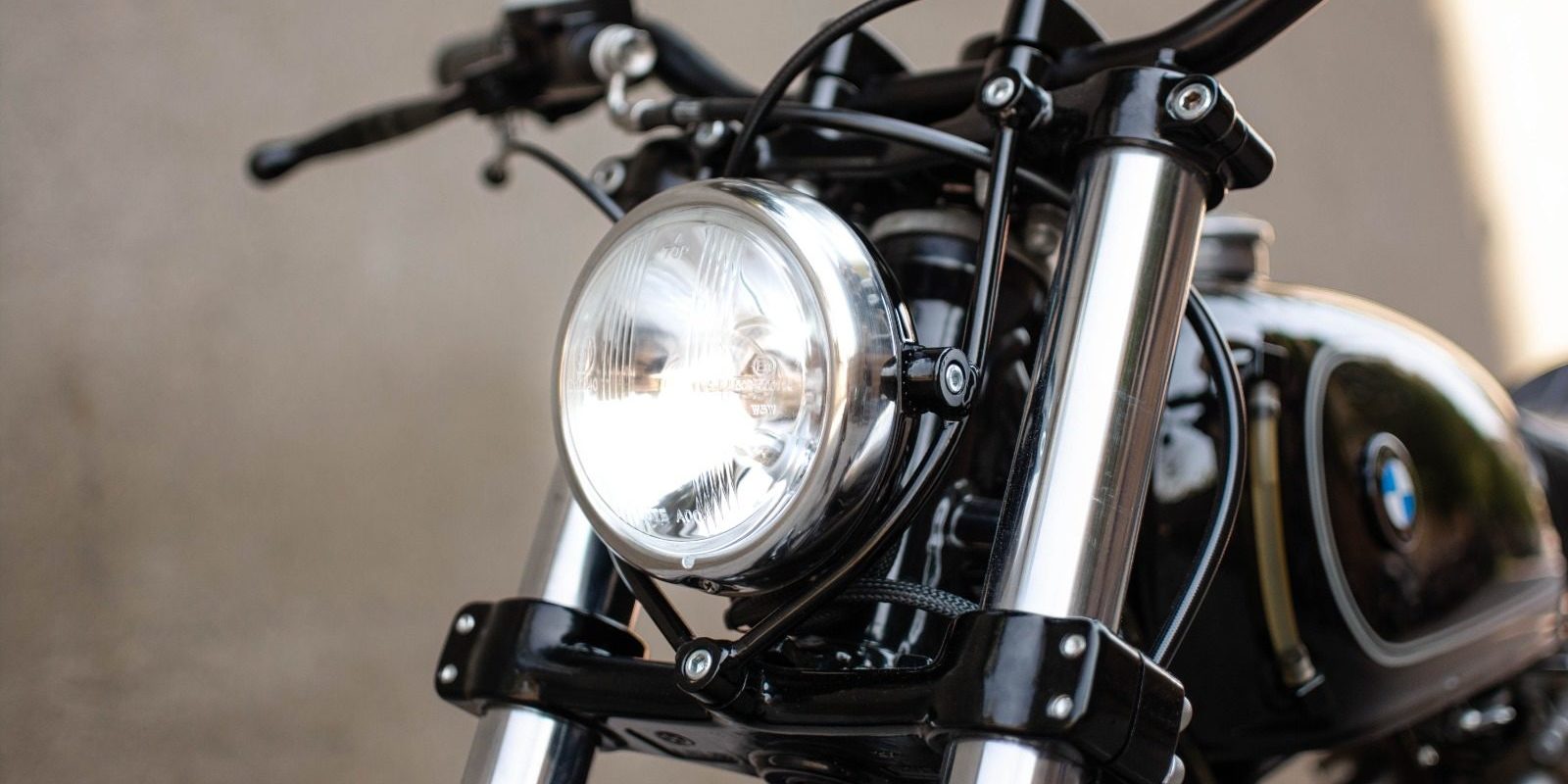 bmw r 80 nightmare looks alluring rather than scary wont haunt your dreams 6