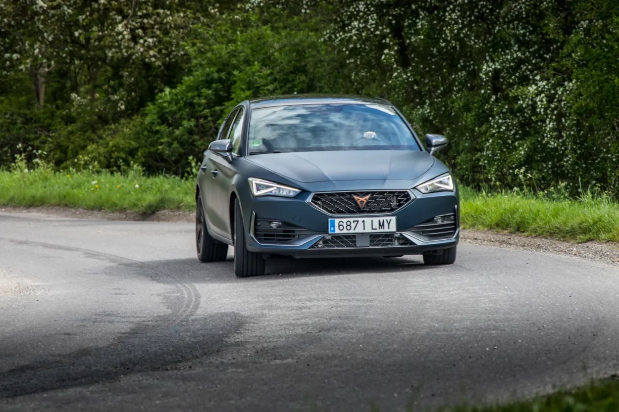 Hot hatch 5: Cupra Leon 300