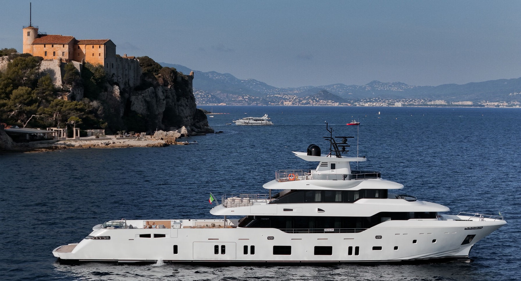 oceanic 143 tri deck superyacht balances explorer capabilities with long range cruising 222862 1