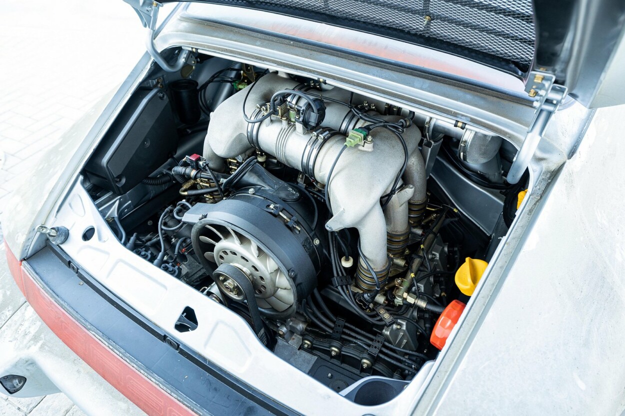 Porsche 911 Carrera RSR 3.8 Strassenversion 