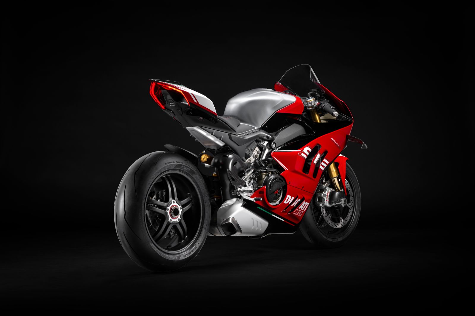2 my2024 panigale v4sp2 30 anniversario 916 studio 4 uc576221 high