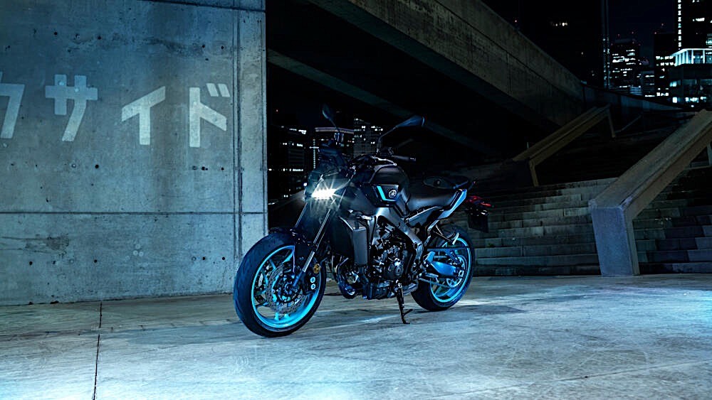 2024 yamaha mt 09 gets a boost in everything is now the naked face of japan s dark side 6