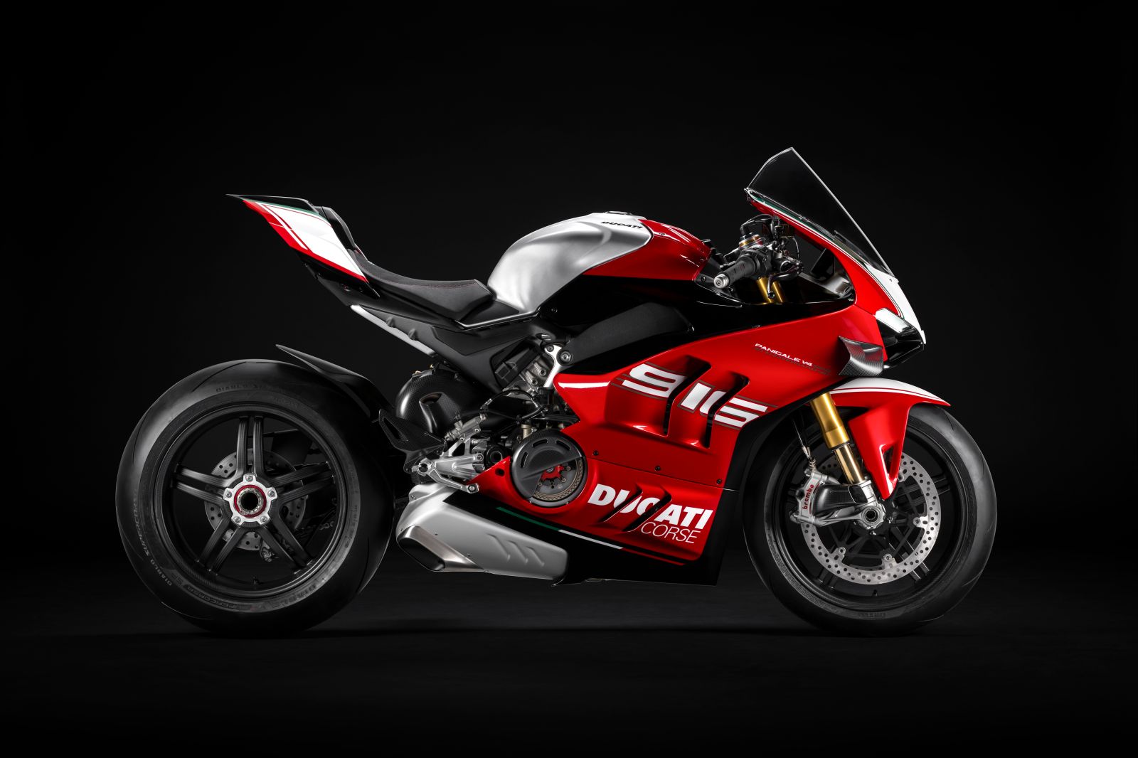 3 my2024 panigale v4sp2 30 anniversario 916 studio 2 uc576223 high