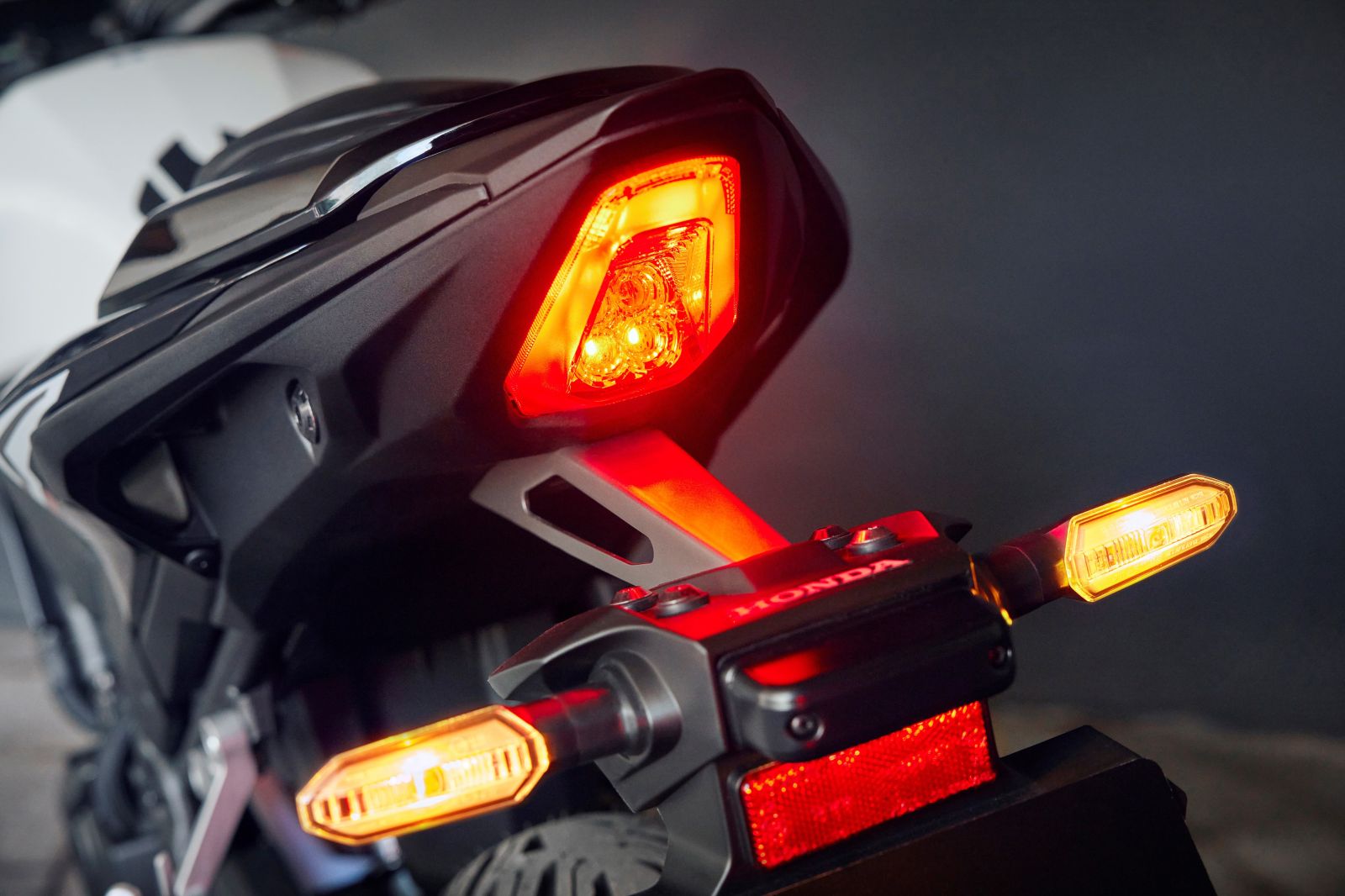 458270 24YM CB500 HORNET