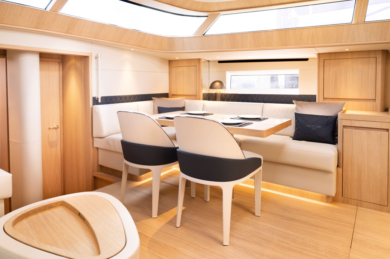 Bentley x Contest Yachts 2 1