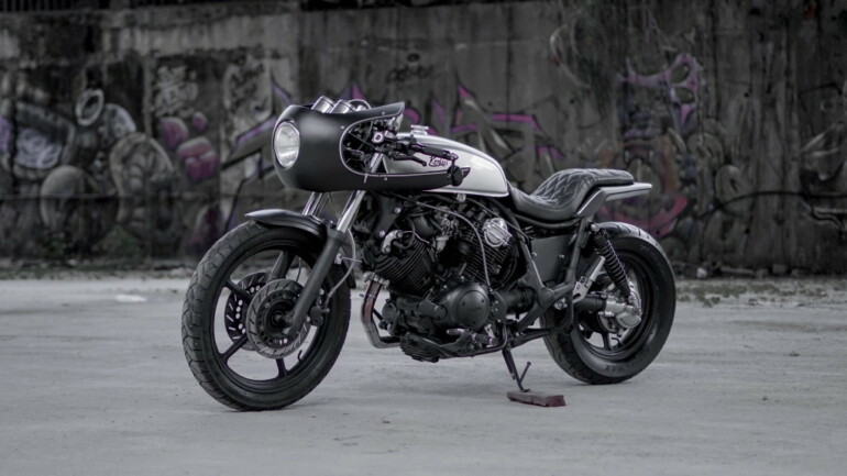 Yamaha Virago 1100 Café Racer