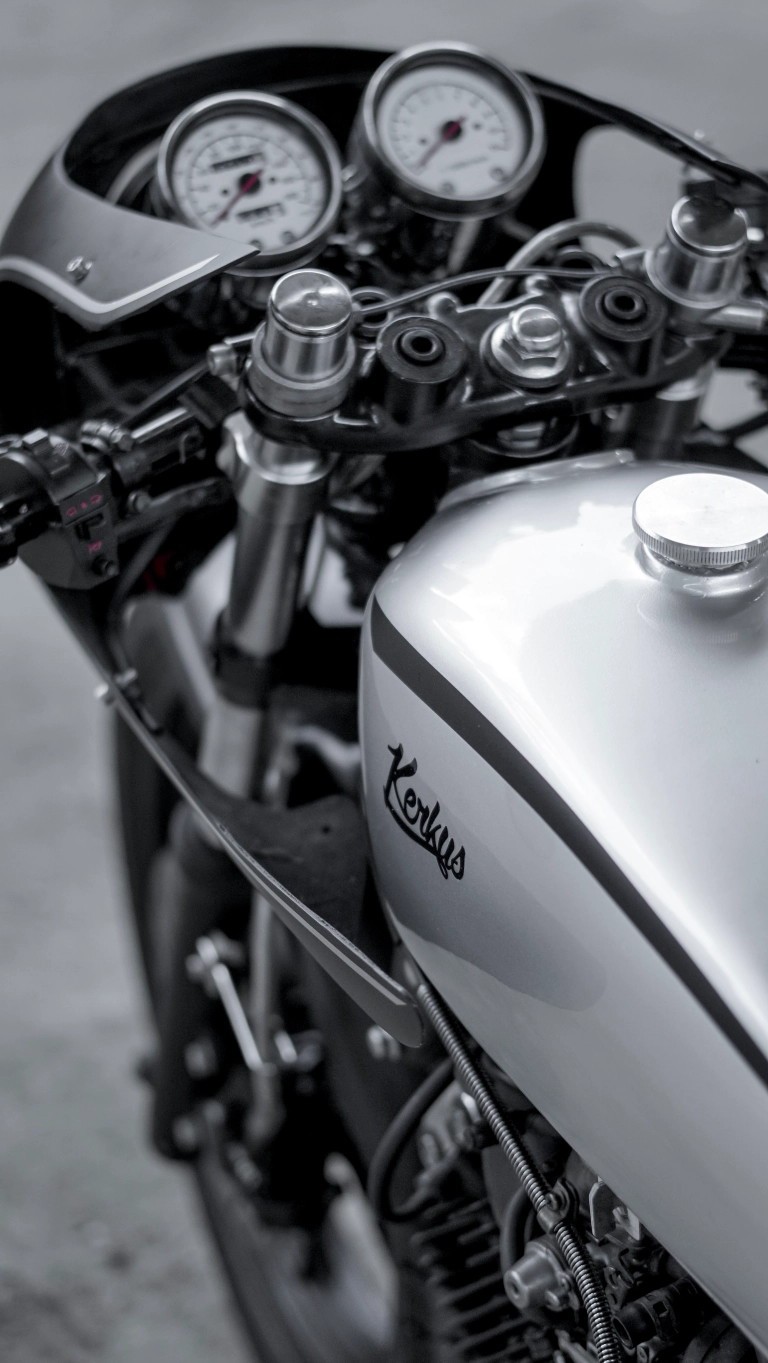 one off yamaha virago 1100 cafe racer has a sporty allure and room for two 19