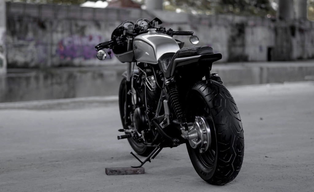 Yamaha Virago 1100 Café Racer