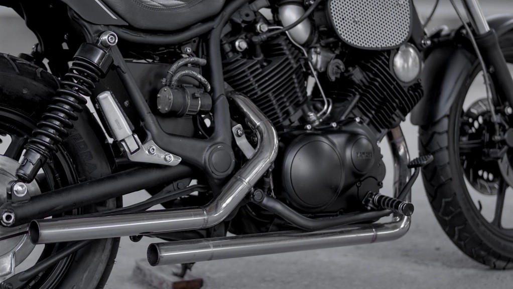 one off yamaha virago 1100 cafe racer has a sporty allure and room for two 7