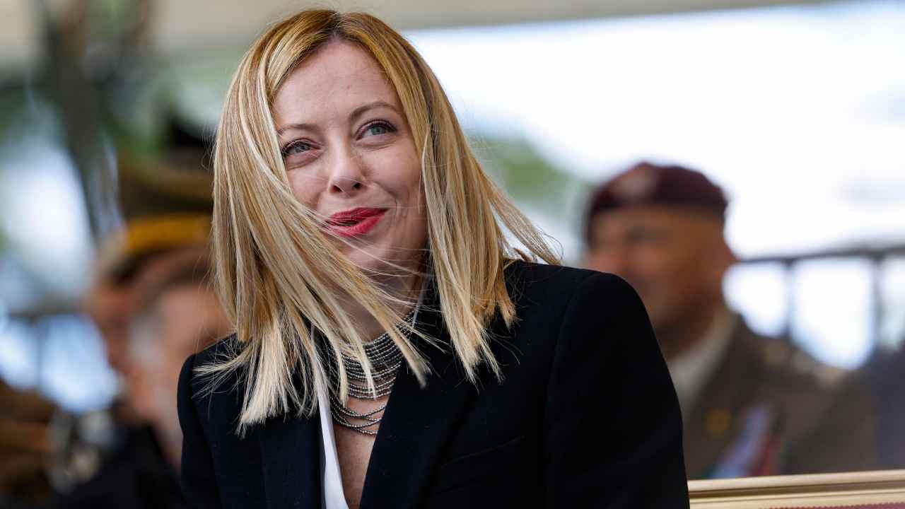 Giorgia Meloni, o amor ainda não acabou: ela se consola com outra chama
